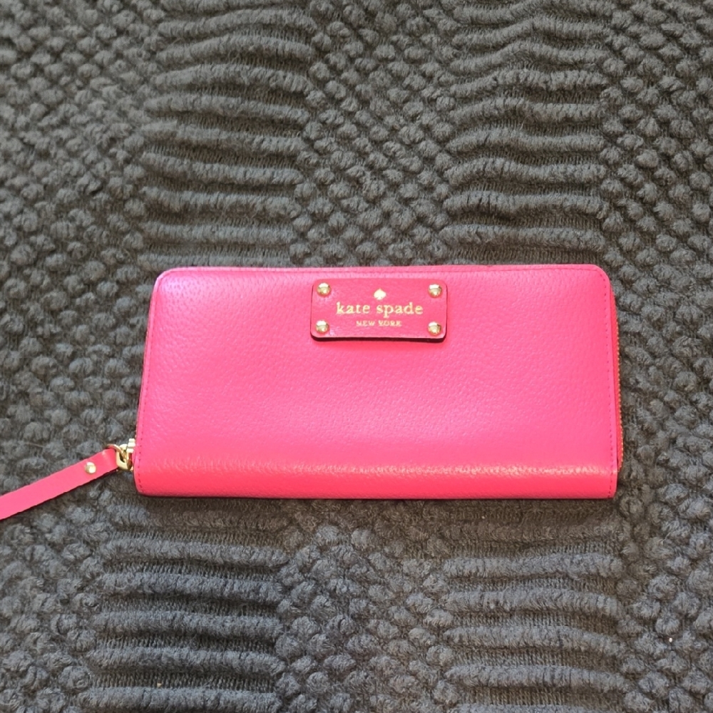 Kate Spade Vibrant Pink Pebbled Leather Long Wallet - LIKE NEW!
